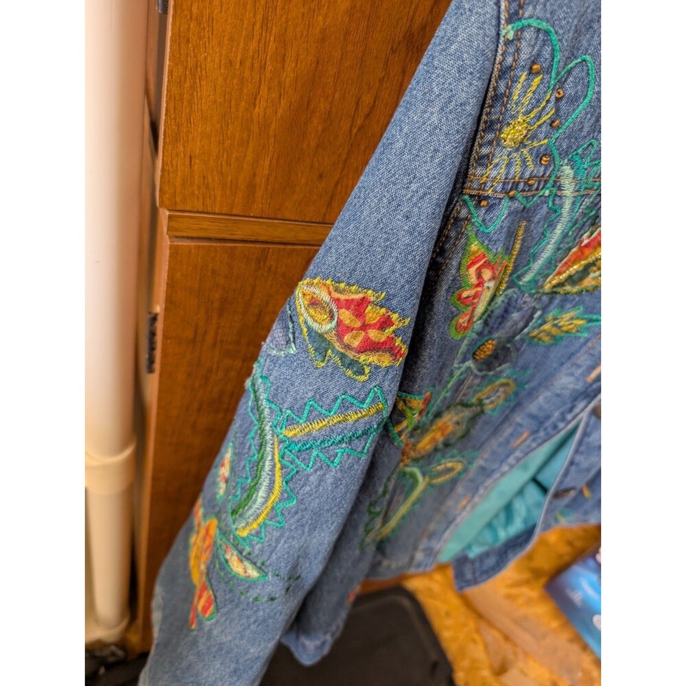 COLDWATER CREEK FLORAL EMBROIDERED & BEADED DENIM JEAN JACKET SZ PL EXC COND! - Picture 5 of 13
